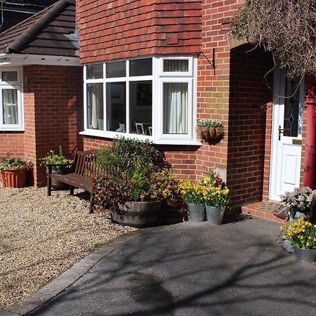 Honey Lodge Broadstone Экстерьер фото