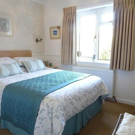 Honey Lodge Broadstone Экстерьер фото