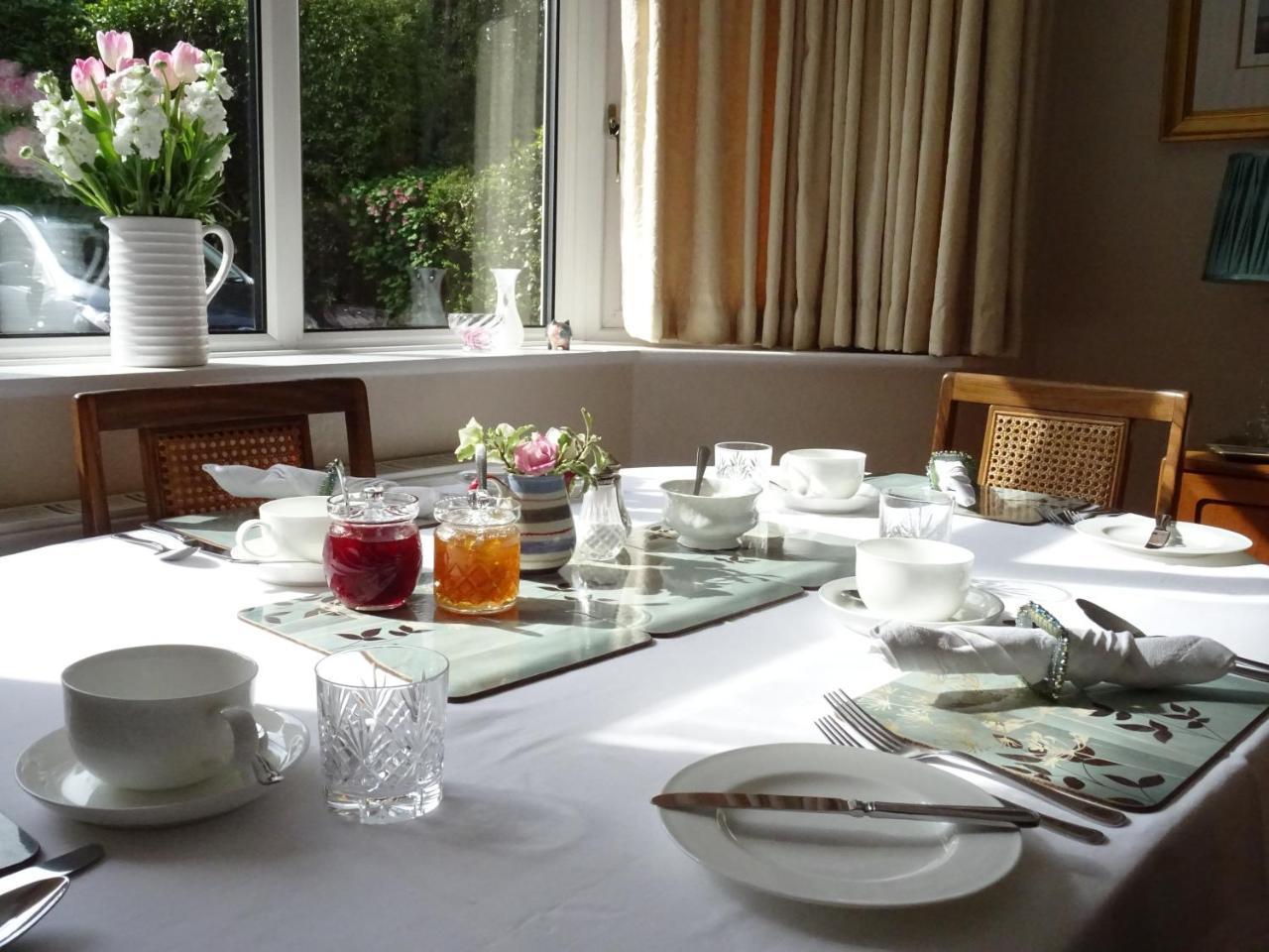 Honey Lodge Broadstone Экстерьер фото